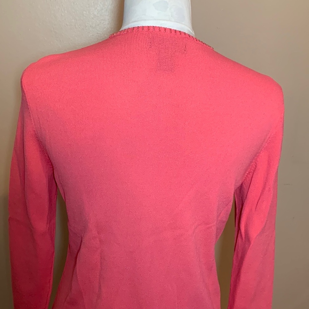 D T Ribbed V Neck Coral Beaded Trim 3/4 Sleeve Pullover - Picture 8 of 11